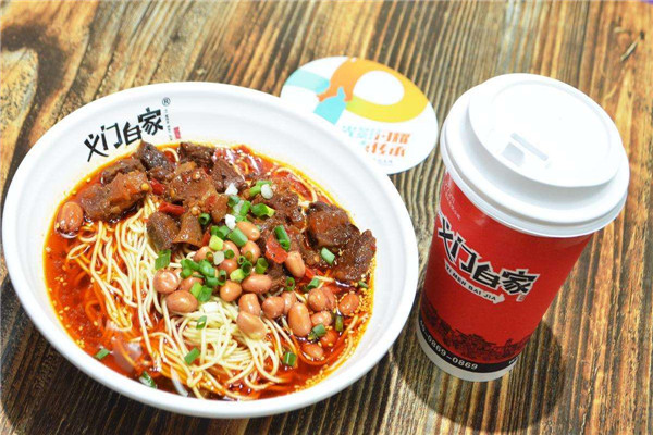 义门白家酸辣粉赚钱吗