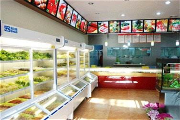 加盟麻辣烫店好后悔啊