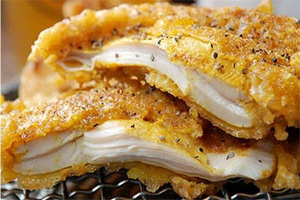 鸡尼斯鸡排与正新鸡排