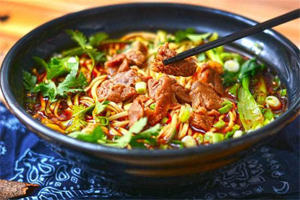 康师傅红烧牛肉面馆加盟费多少