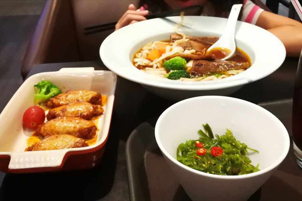 康师傅牛肉面可以免费续面吗