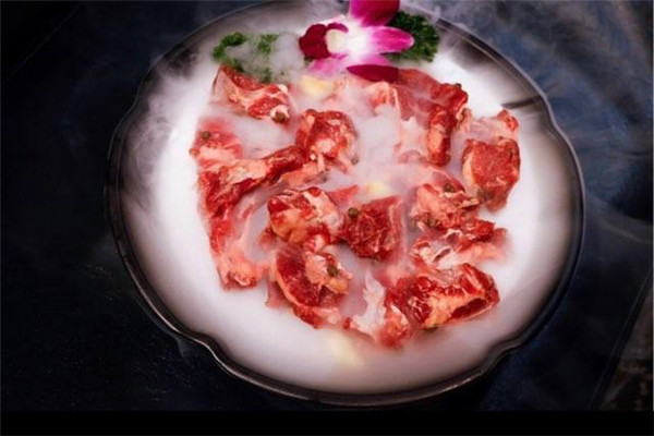 腩潮鲜火锅加盟靠谱吗