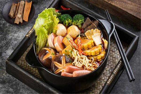 布辣格麻辣烫加盟费