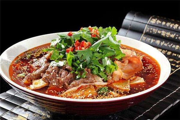 皇叔冒菜有多少家店