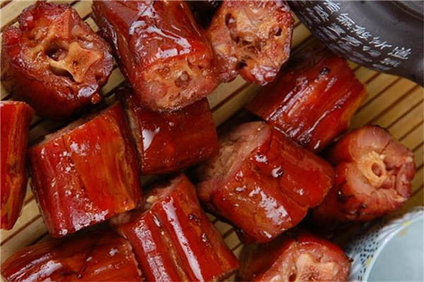 九三鸭霸王总部在哪里