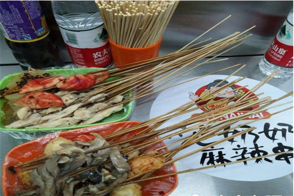 沈阳池奶奶麻辣串能赚多少钱
