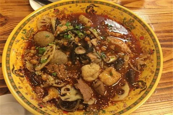 周极品特色冒菜加盟费