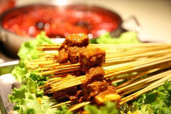 拾味香串串香加盟费