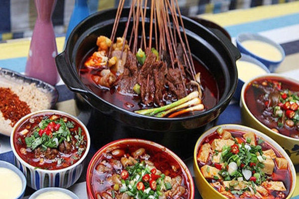 串门儿串串香串串香能赚钱