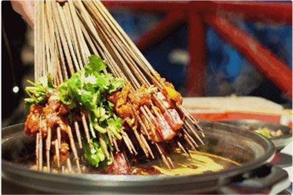 五味缘小郡肝串串香亏了