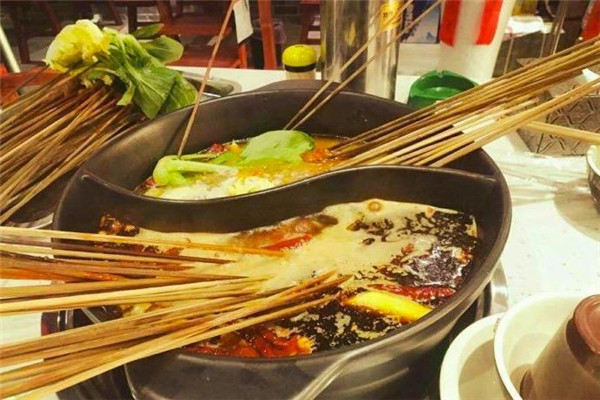 五味缘小郡肝串串香亏了