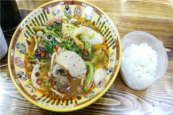 成都小橙都冒菜加盟费多少
