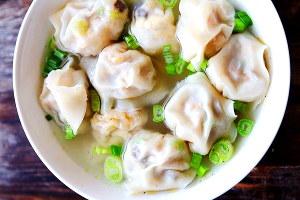 娜小主馄饨属于哪家公司