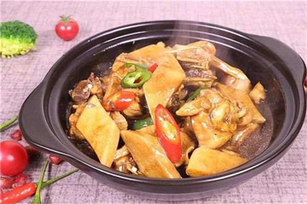麻堂主瓦香鸡总部在哪
