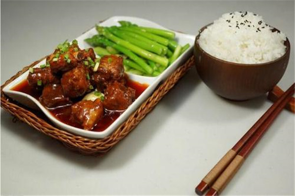 宋老妈排骨米饭怎么样