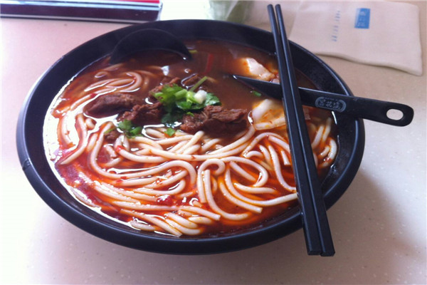鑫花溪牛肉粉总部