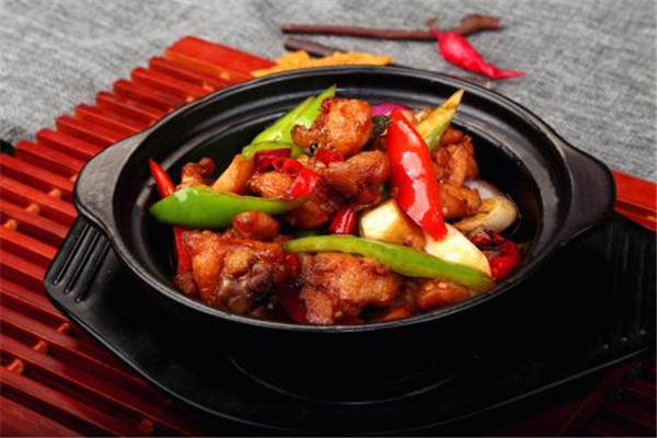 张吉记砂锅饭加盟费多少