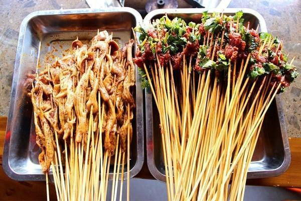 串闻串串香加盟