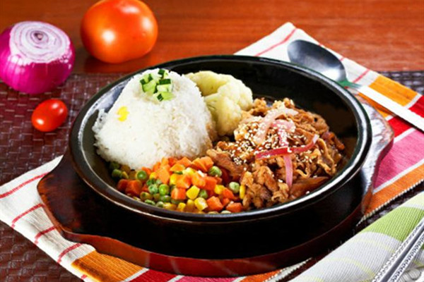 吉赞家铁板饭加盟多少钱