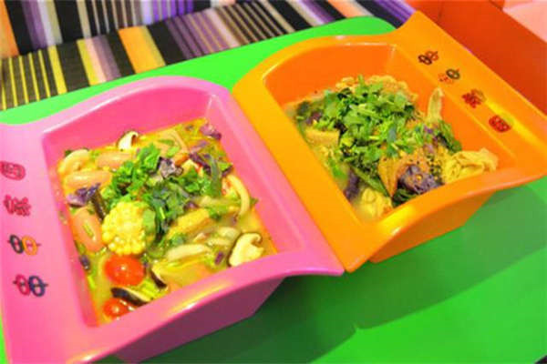 加盟串串家园麻辣烫