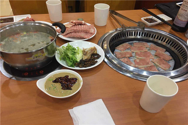 汉丽轩自助餐