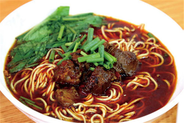 烩灵顿大碗牛肉面加盟