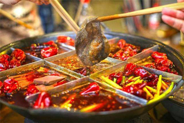 重庆白乐天火锅地址