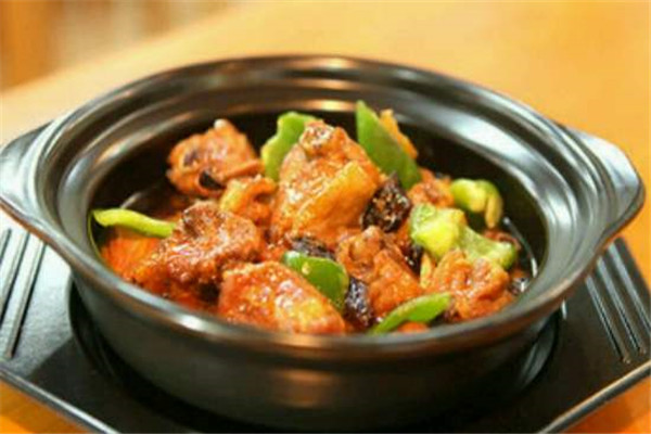 小厨黄焖鸡米饭加盟怎么样