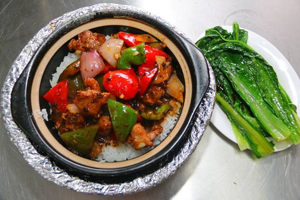 砂锅煲仔饭