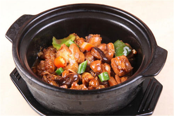 膳当家黄焖鸡米饭加盟