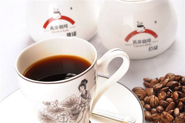 两岸咖啡加盟费多少