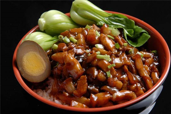 外婆卤肉饭