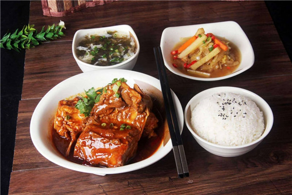 寻骨记酱骨饭