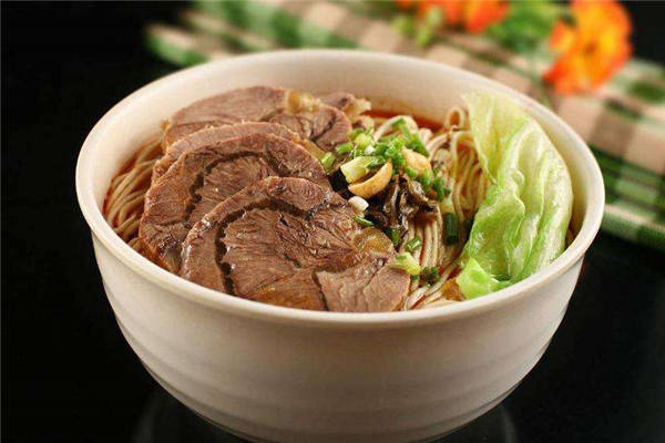 济南牛来啰牛肉面