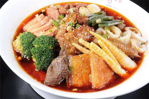 心殇冒菜加盟成本