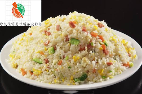 炒饭很嗨易拉罐茶油炒饭