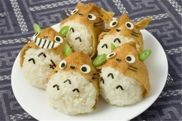 开个一捧饭团要多少钱