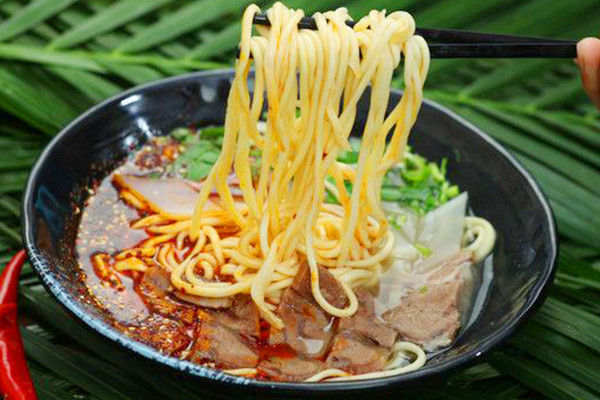 杨记跷脚牛肉面加盟多少钱