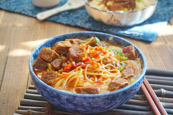 汤姥爷跷脚牛肉面加盟怎么样