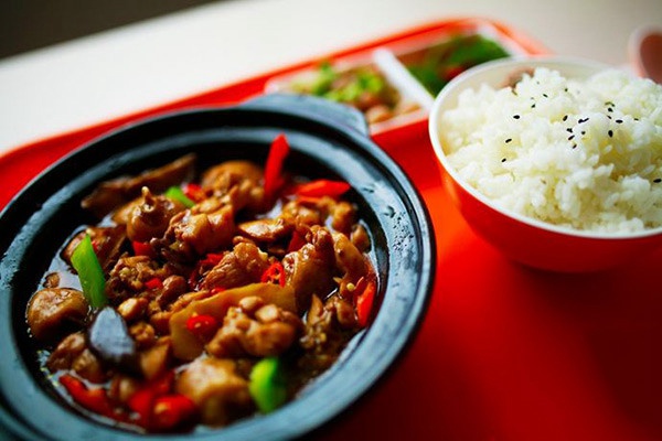 麻尚香瓦香鸡总部地址