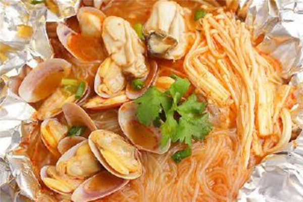 锡纸花甲粉店赚不赚钱