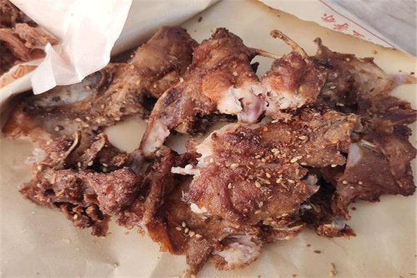 嗳烤啦手撕鸡架加盟