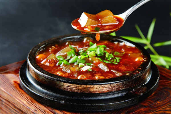 嘟食传情石锅菜加盟费