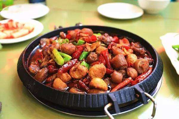 霸主摇滚炒鸡加盟店