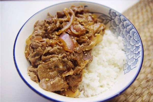 和番丼飯加盟费用是多少