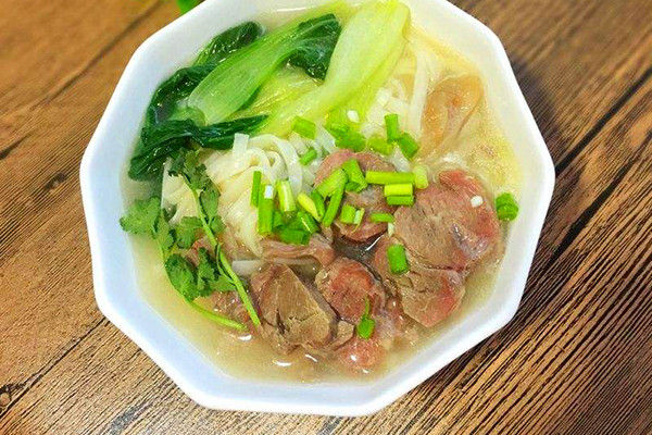 杨记跷脚牛肉面是哪里的