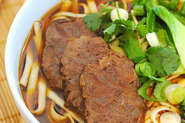 杨记跷脚牛肉面总店加盟