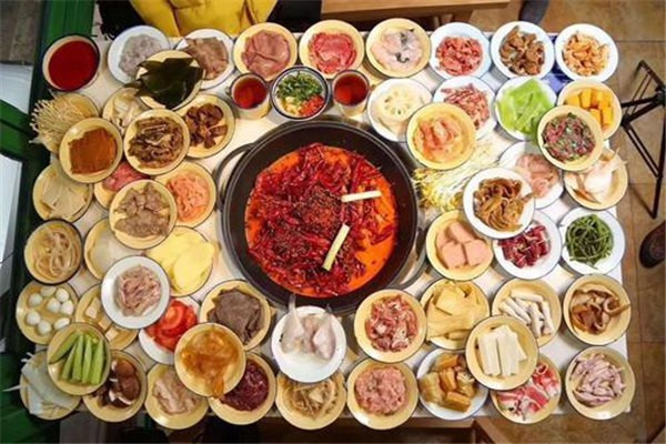 蜀味往事美蛙鱼头火锅