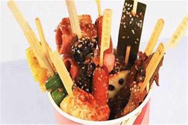 签奏曲串串杯好吃吗