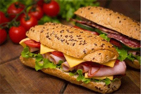 郑州麦佳堡汉堡加盟费用多少